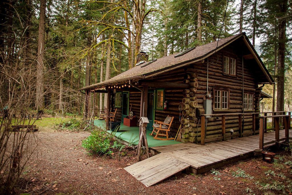 Loloma Lodge And Cabins McKenzie Bridge Exterior photo